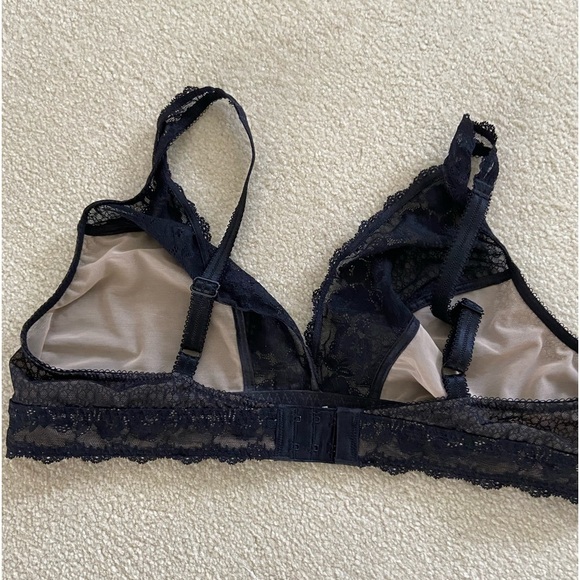 Wacoal black lace bralette size 40 new no tag - Picture 2 of 3